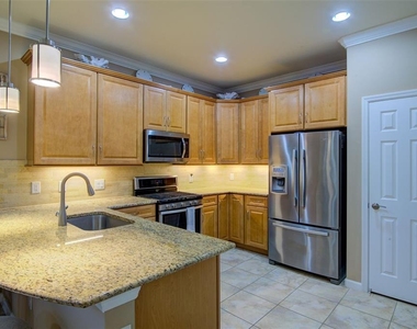 12232 Marsh Pointe Road - Photo Thumbnail 8