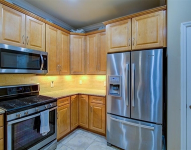 12232 Marsh Pointe Road - Photo Thumbnail 10