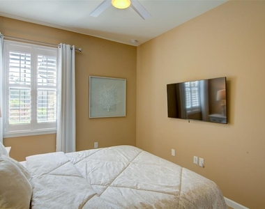 12232 Marsh Pointe Road - Photo Thumbnail 26