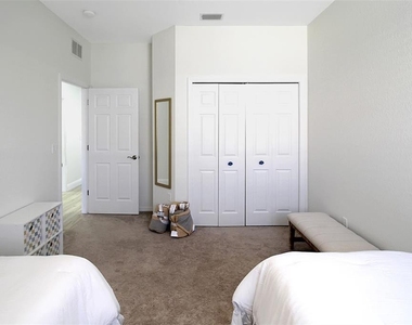 8820 Heritage Sound Drive - Photo Thumbnail 20