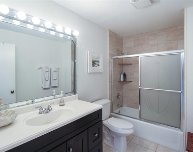 1291 Siesta Bayside Drive - Photo Thumbnail 9