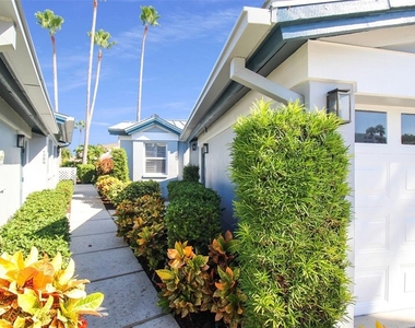 1291 Siesta Bayside Drive - Photo Thumbnail 1
