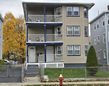 2319 Main Street - Photo Thumbnail 7