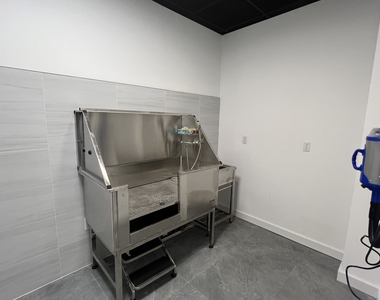 211 Ferry Boulevard - Photo Thumbnail 21