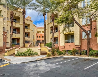 260 E Flamingo Road - Photo Thumbnail 2