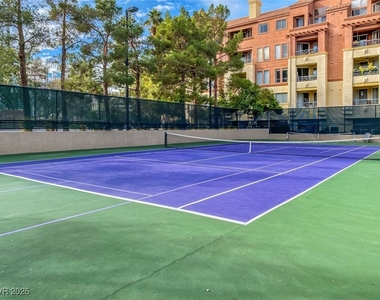 260 E Flamingo Road - Photo Thumbnail 7