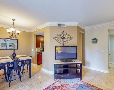 260 E Flamingo Road - Photo Thumbnail 12
