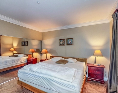 260 E Flamingo Road - Photo Thumbnail 14