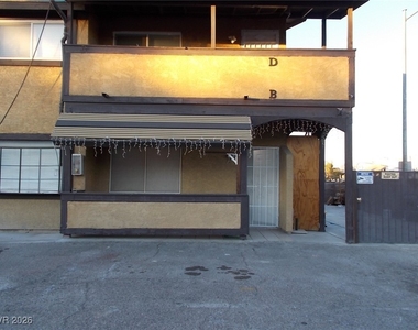 6208 Ilanos Lane - Photo Thumbnail 1