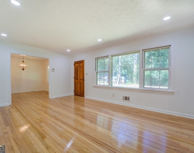 1288 Elva Drive Sw - Photo Thumbnail 10