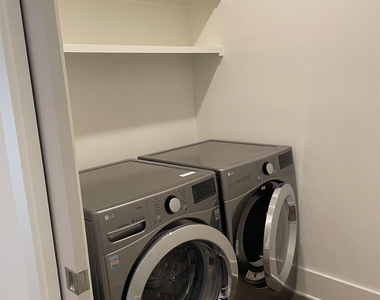 460 Heatherden Avenue - Photo Thumbnail 16
