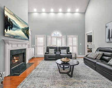 9800 Foxworth Drive - Photo Thumbnail 6