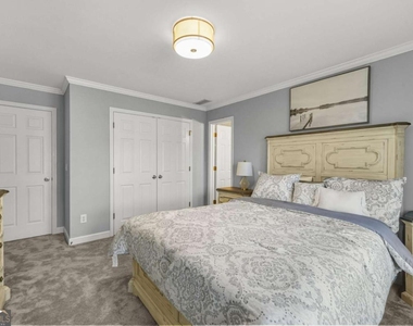 9800 Foxworth Drive - Photo Thumbnail 37