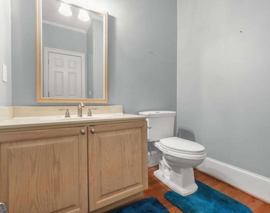 9800 Foxworth Drive - Photo Thumbnail 15