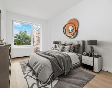 71-82 Parsons Boulevard - Photo Thumbnail 4