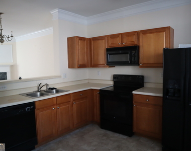 658 Providence Place Sw - Photo Thumbnail 1