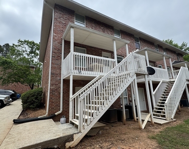 1850 Cedar Shoals Drive - Photo Thumbnail 15