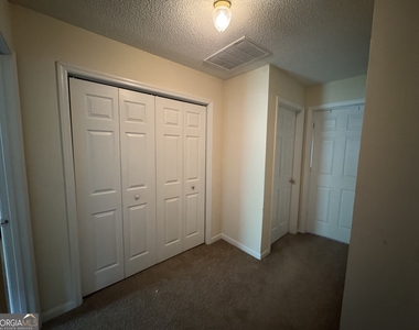 1850 Cedar Shoals Drive - Photo Thumbnail 8