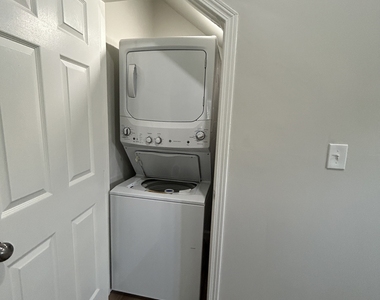 1635 2nd Street - Photo Thumbnail 5