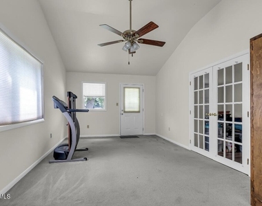 221 Harrison Avenue - Photo Thumbnail 30