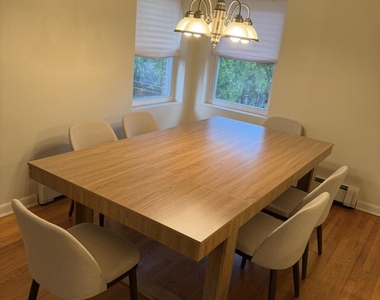 221 Harrison Avenue - Photo Thumbnail 13
