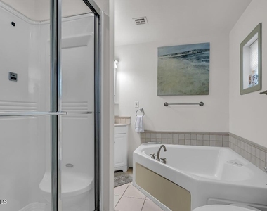 221 Harrison Avenue - Photo Thumbnail 23