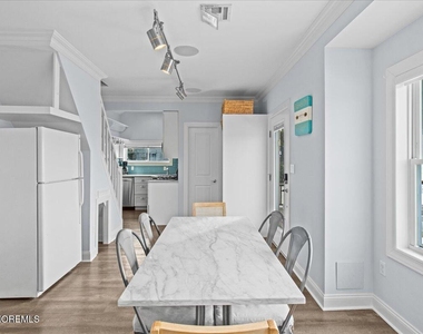 106 Makin Avenue - Photo Thumbnail 4