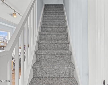 106 Makin Avenue - Photo Thumbnail 12