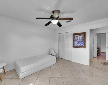 1361 Sw 26th Avenue - Photo Thumbnail 11
