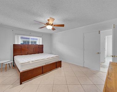 1361 Sw 26th Avenue - Photo Thumbnail 28