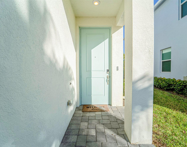 164 Osprey Preserve Boulevard - Photo Thumbnail 1
