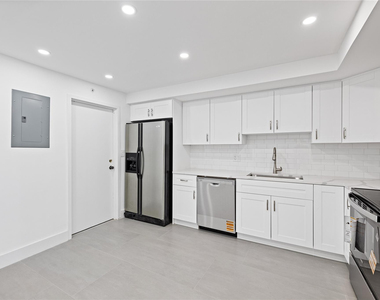1360 S Ocean Boulevard - Photo Thumbnail 27