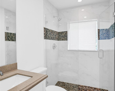 26 Cayuga Road - Photo Thumbnail 20