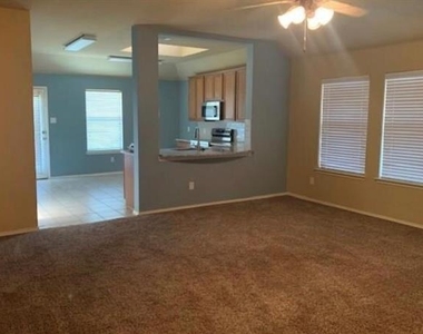 3321 Truman Street - Photo Thumbnail 3