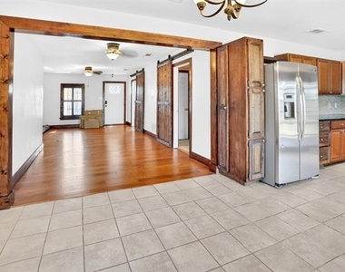 316 W Rucker Street - Photo Thumbnail 15
