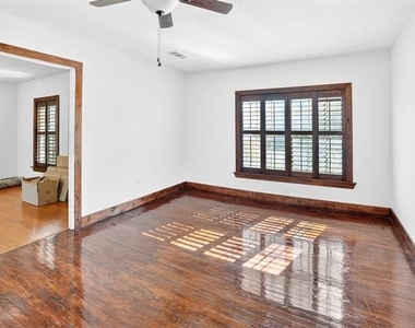316 W Rucker Street - Photo Thumbnail 4