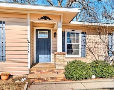 316 W Rucker Street - Photo Thumbnail 3