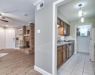 16301 Ledgemont Lane - Photo Thumbnail 8