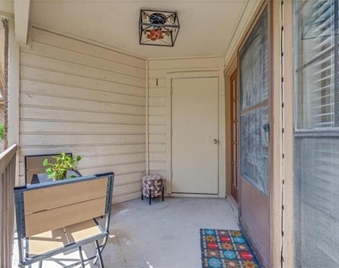 16301 Ledgemont Lane - Photo Thumbnail 19