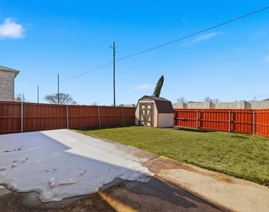 1452 Hickory Creek Lane - Photo Thumbnail 31