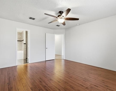 1452 Hickory Creek Lane - Photo Thumbnail 19