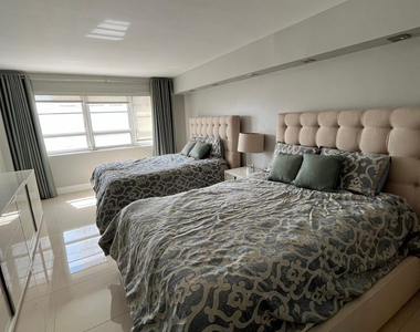 133 N Pompano Beach Boulevard - Photo Thumbnail 15