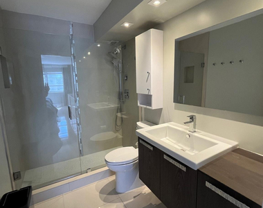 133 N Pompano Beach Boulevard - Photo Thumbnail 17