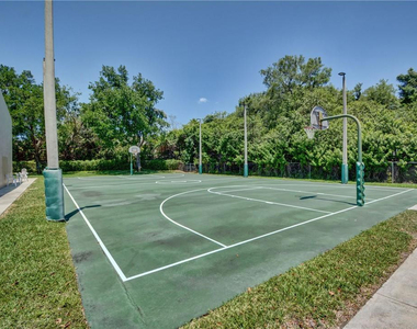 2486 Nw 49th Terrace - Photo Thumbnail 8