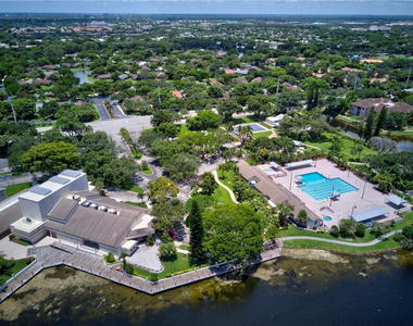 2486 Nw 49th Terrace - Photo Thumbnail 12