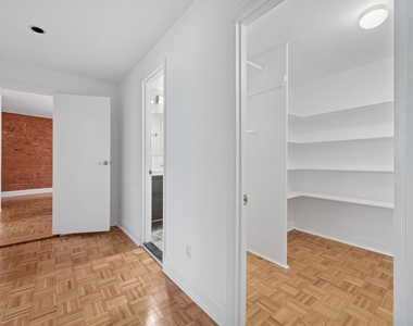 257 Water Street - Photo Thumbnail 8