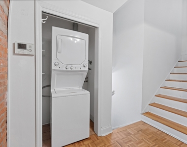 257 Water Street - Photo Thumbnail 5