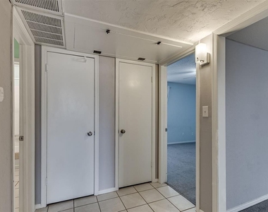 1703 E Lindsey Street - Photo Thumbnail 28