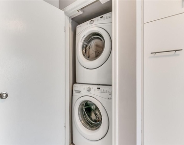 1703 E Lindsey Street - Photo Thumbnail 20