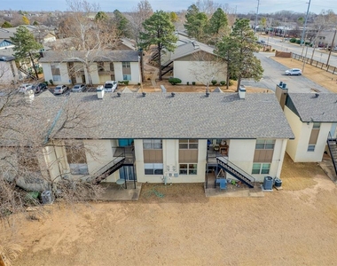 1703 E Lindsey Street - Photo Thumbnail 43